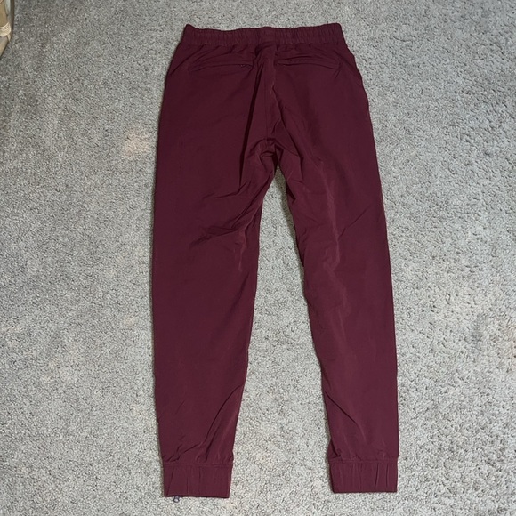 Alder Apparel Be Free Jogger Merlot Medium - Picture 8 of 12